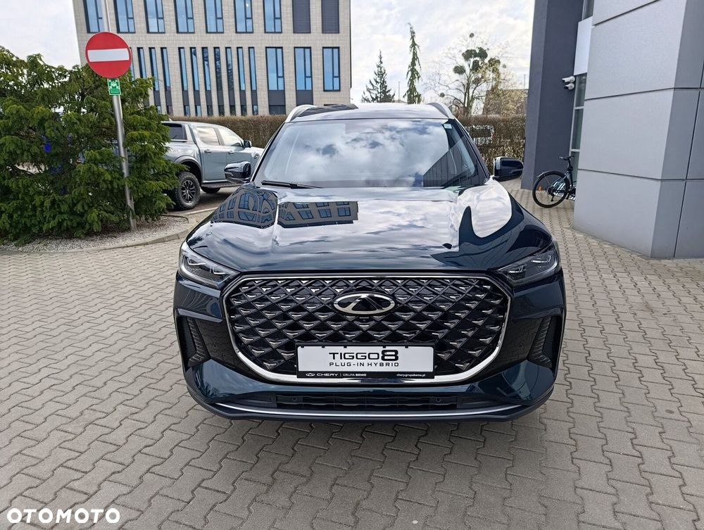 Chery Tiggo 8 - 10