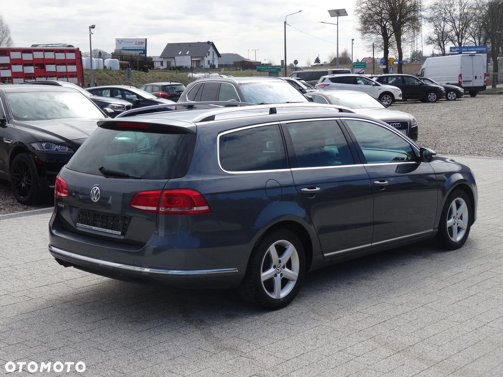 Volkswagen Passat 2.0 TDI BlueMotion Technology Highline - 9