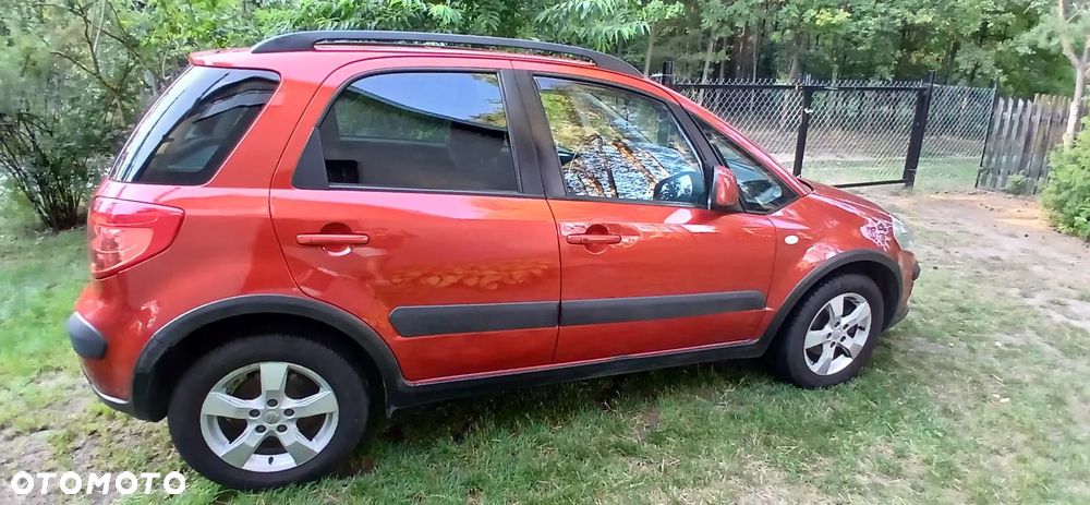 Suzuki SX4 1.6 Premium - 2