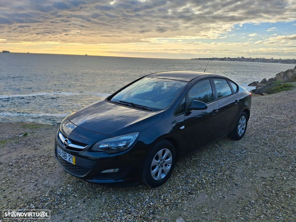 Opel Astra - 1