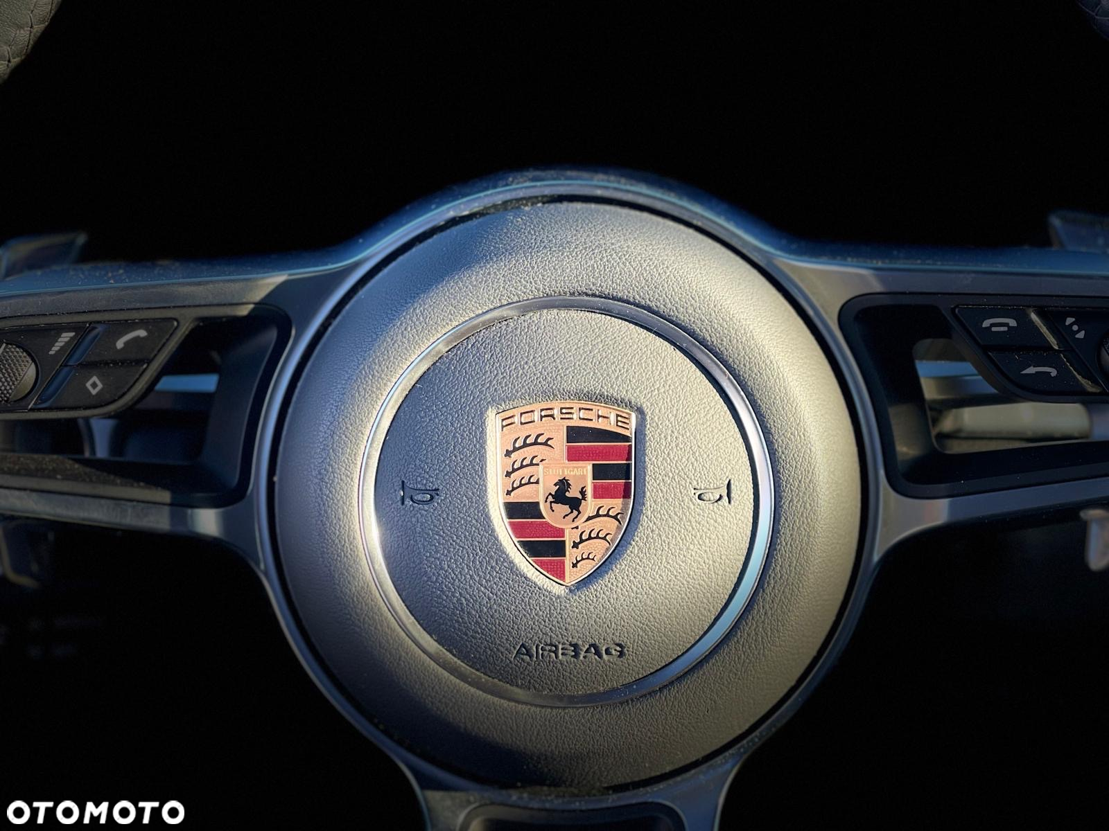 Porsche 911 Carrera S PDK - 10