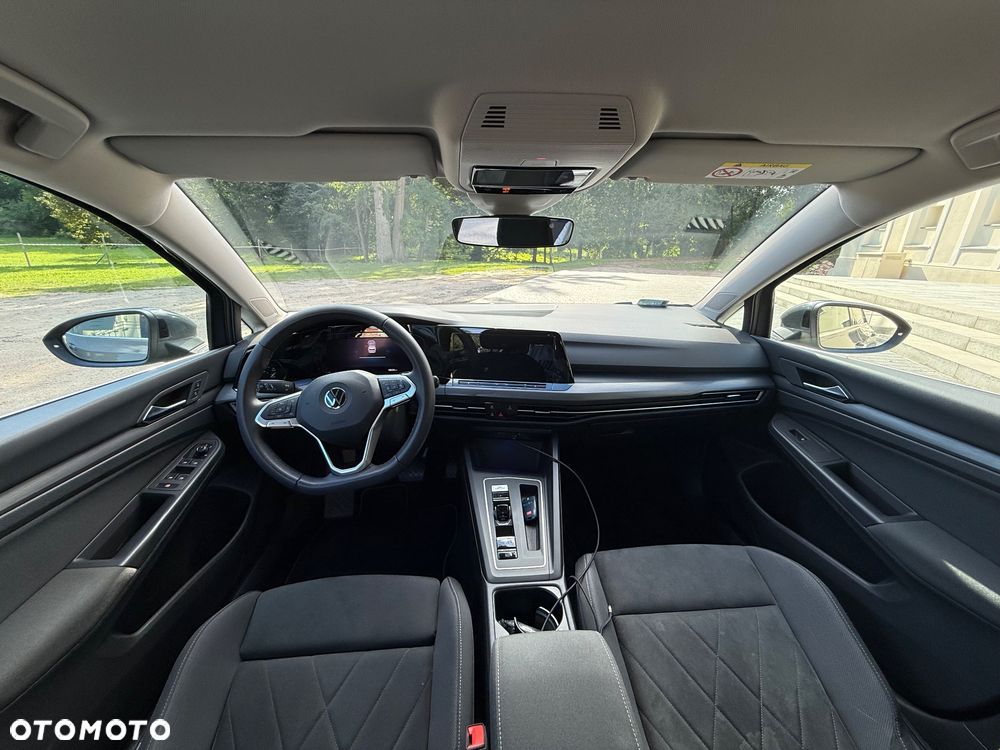 Volkswagen Golf 1.5 eTSI EVO Style DSG - 12