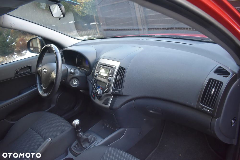 Hyundai i30 - 23