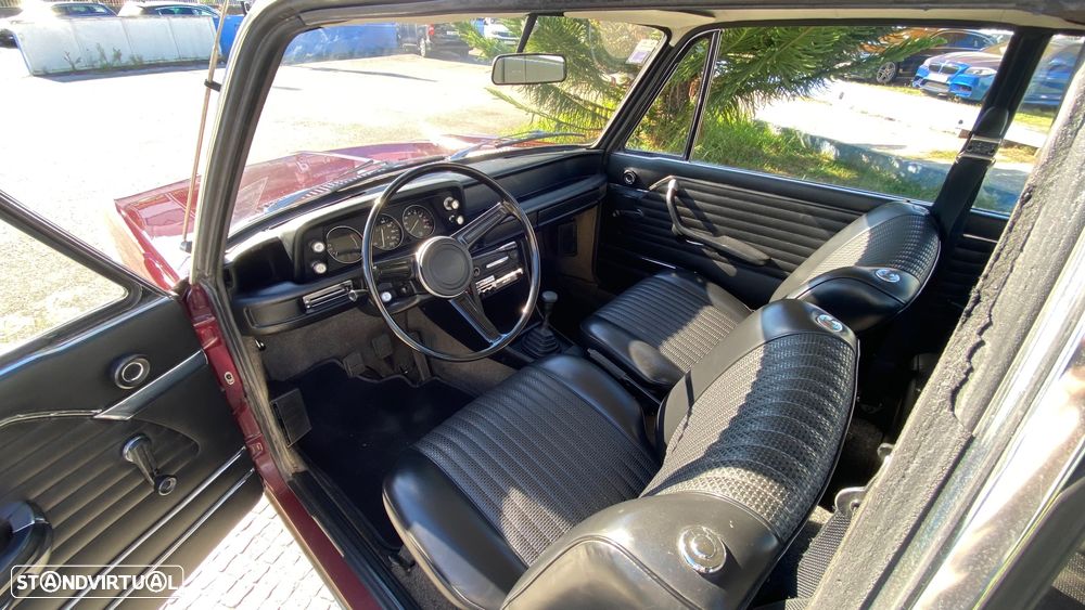 BMW 2002 - 19