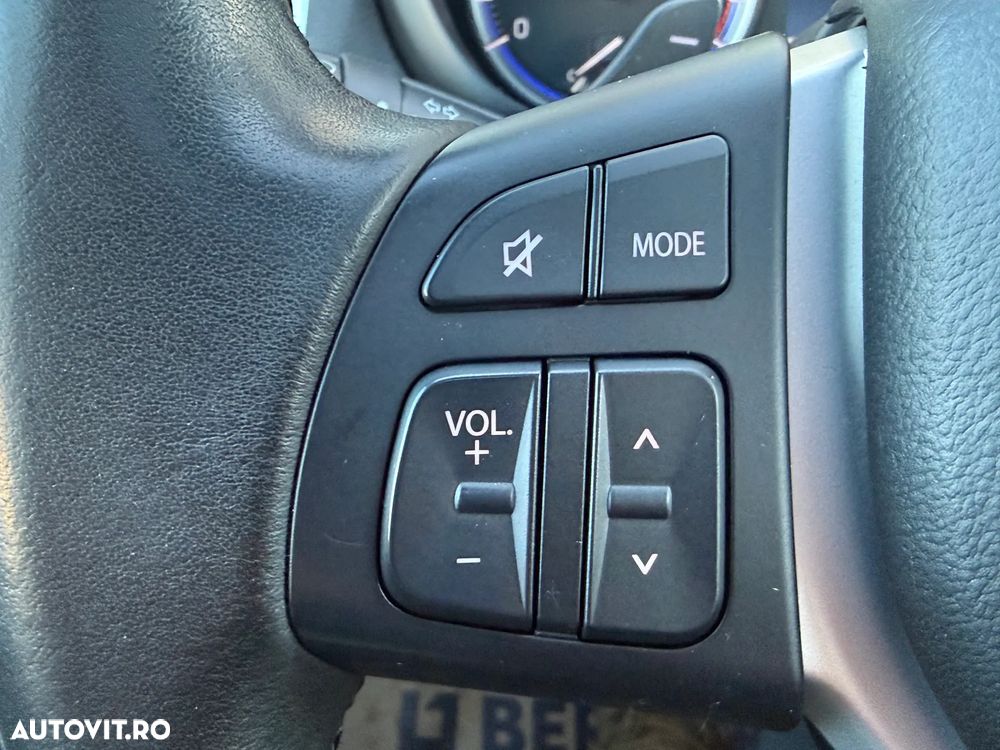 Suzuki S-Cross 1.6 DDIS ALLGRIP Luxus TCSS - 35