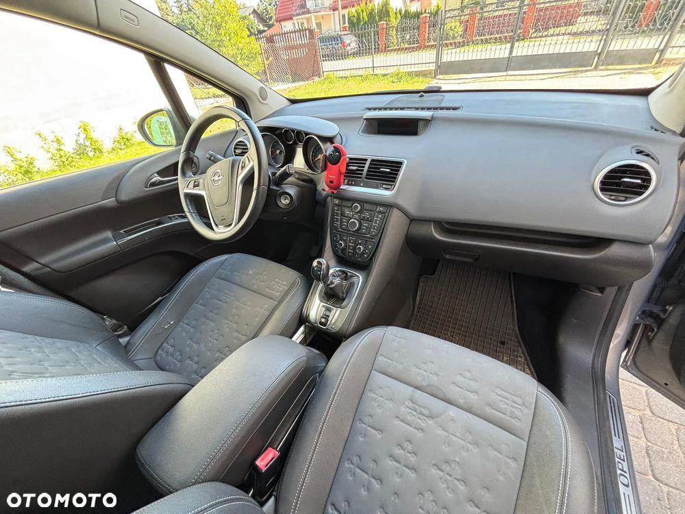 Opel Meriva - 10