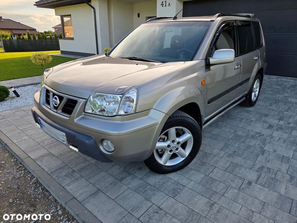 Nissan X-Trail 2.0 4x4 Comfort - 2