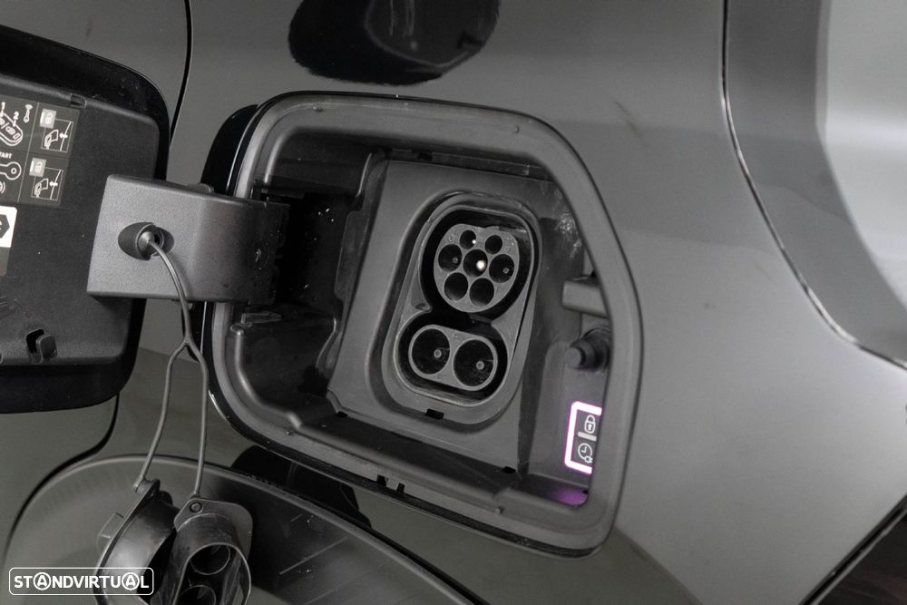 Citroën e-C3 44 kWh Autonomia Conforto Max - 18