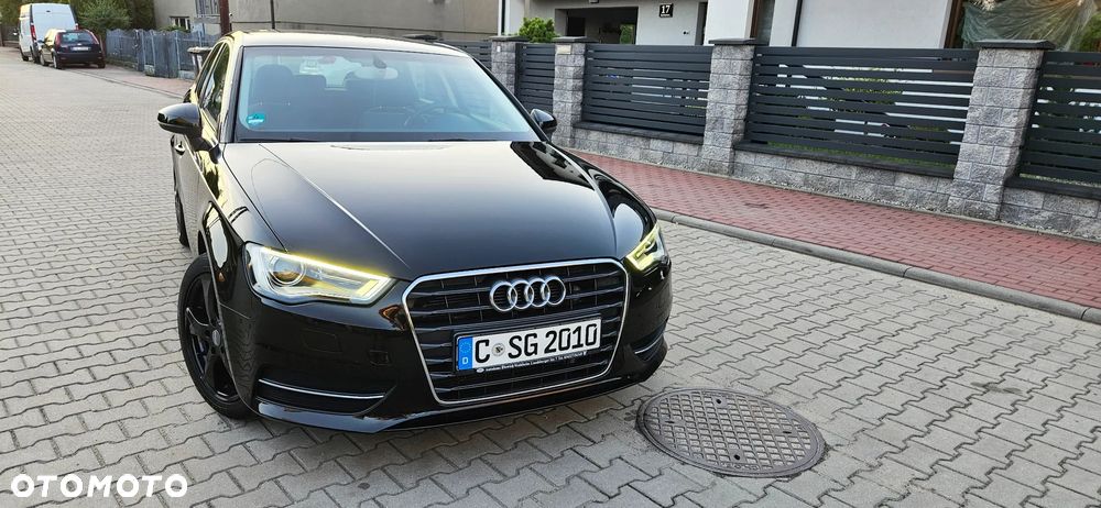 Audi A3 Sportback 1.4 TFSI Attraction - 2