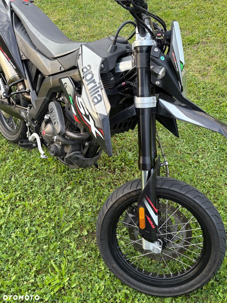 Aprilia SX