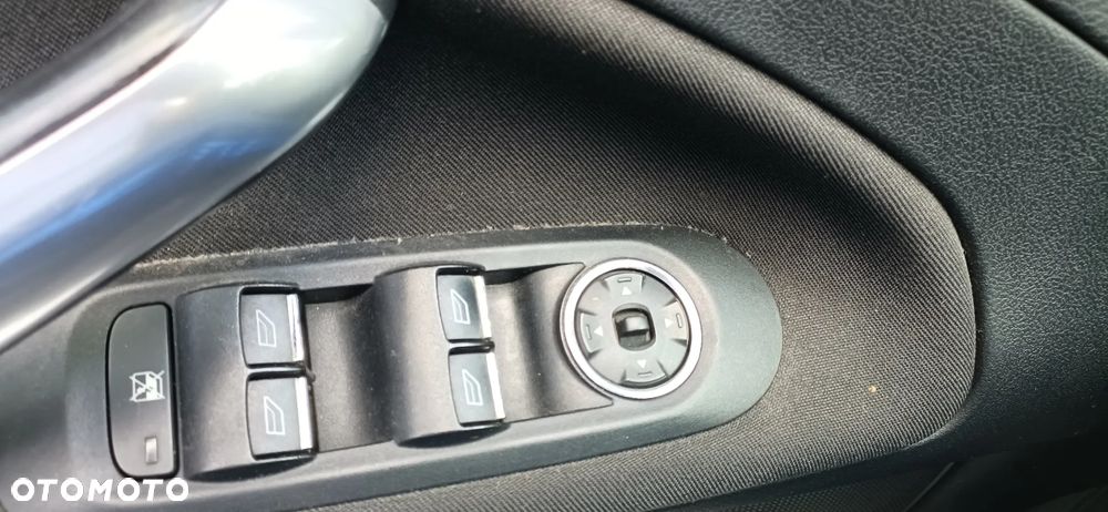 Ford Mondeo 2.0 Gold X - 17