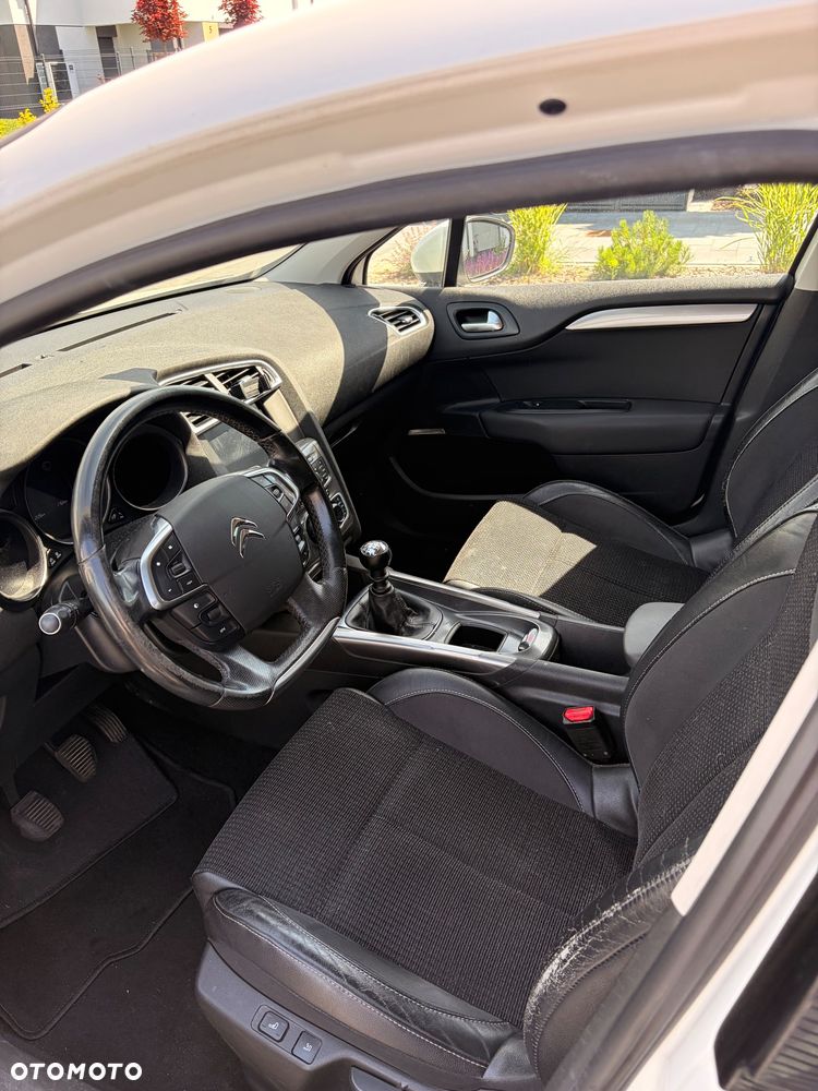 Citroën C4 1.6 HDi Exclusive - 13