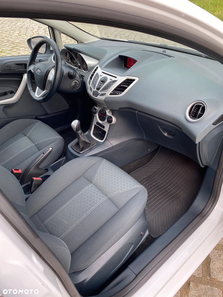 Ford Fiesta 1.25 Titanium - 18