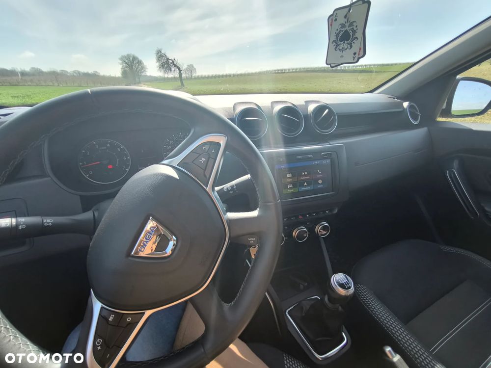Dacia Duster 1.3 TCe FAP Prestige 4WD - 23