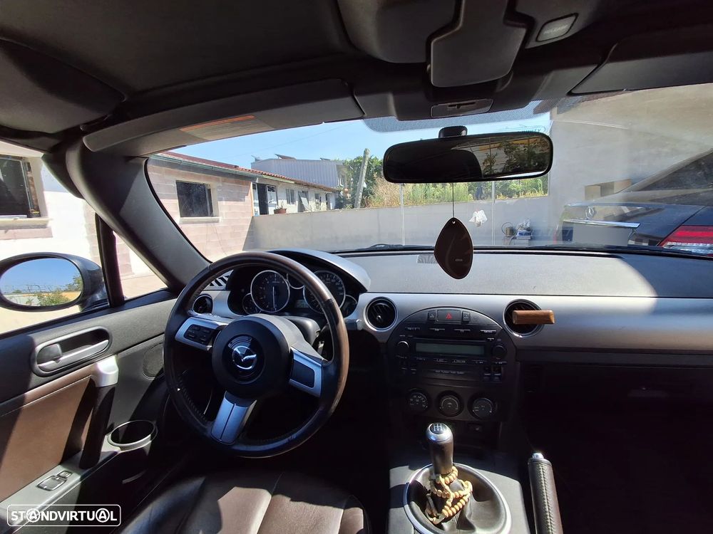 Mazda MX-5 1.8 MZR Roadster Coupe Niseko - 9
