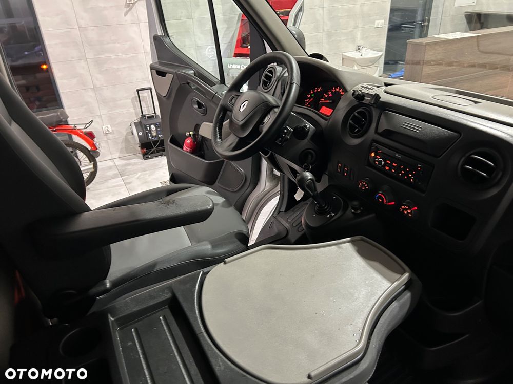 Renault Master - 29