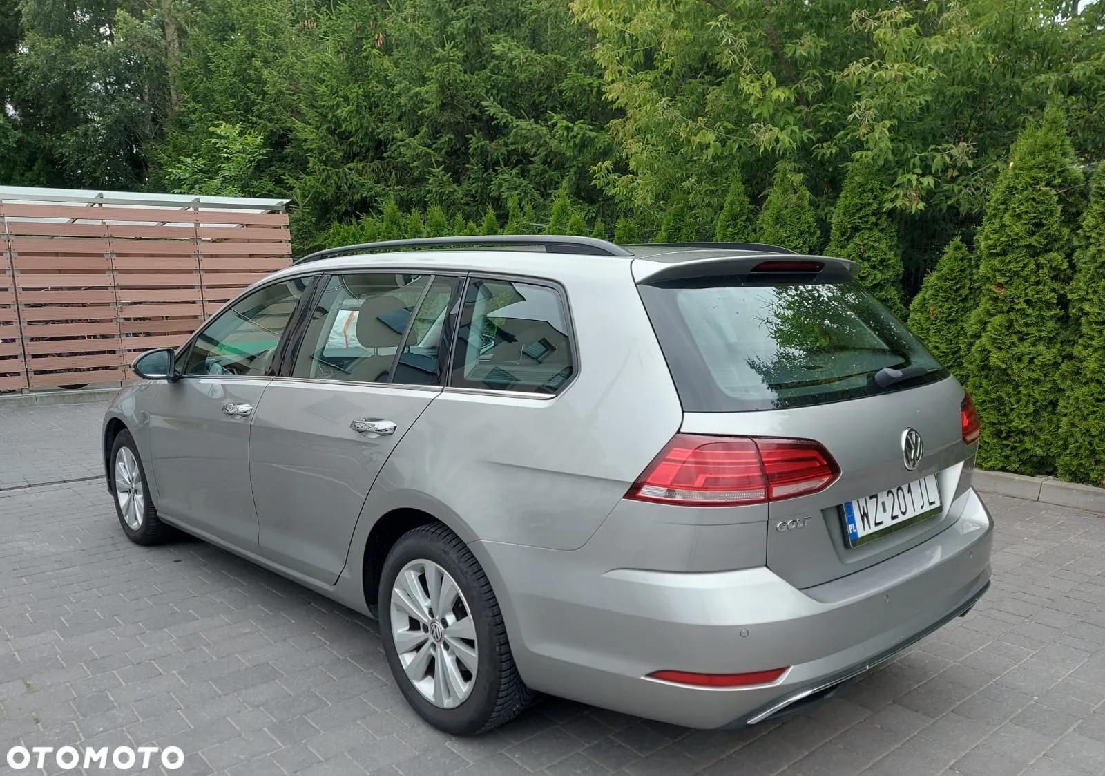 Volkswagen Golf VII 1.6 TDI BMT Comfortline - 5