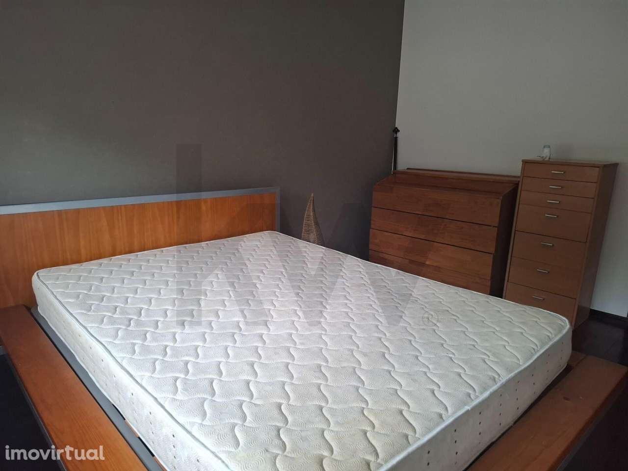 Apartamento T2 com 80mts2 e parqueamento | Charneca Caparica - Quinta - Grande imagem: 4/37