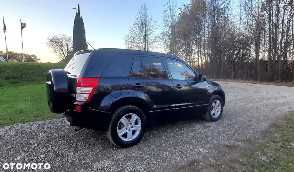 Suzuki Grand Vitara 1.9 DDiS - 9