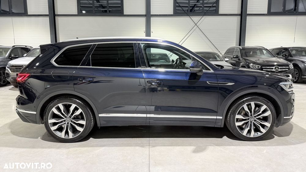 Volkswagen Touareg 3.0 V6 e-Hybrid 4Motion Aut. Elegance - 15
