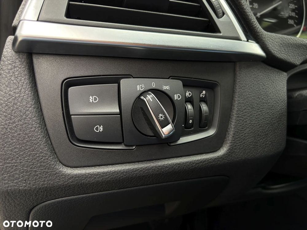 BMW Seria 3 320d Advantage - 30