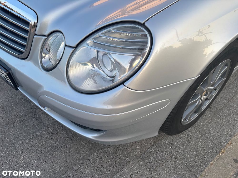 Mercedes-Benz Klasa E - 15