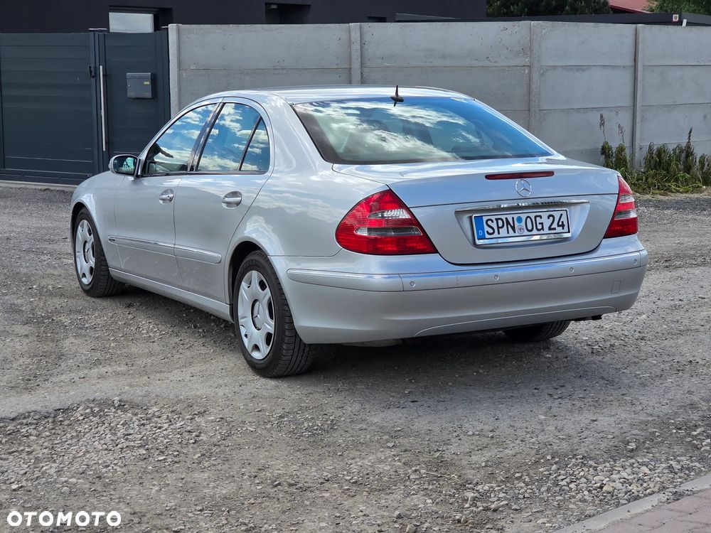 Mercedes-Benz Klasa E 200 Kompressor Automatik Elegance Sport Edition - 7