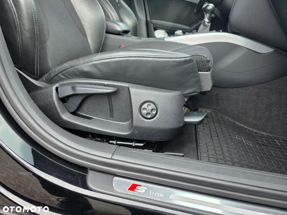 Audi A4 Avant 2.0 TDI DPF S line Sportpaket (plus) - 20