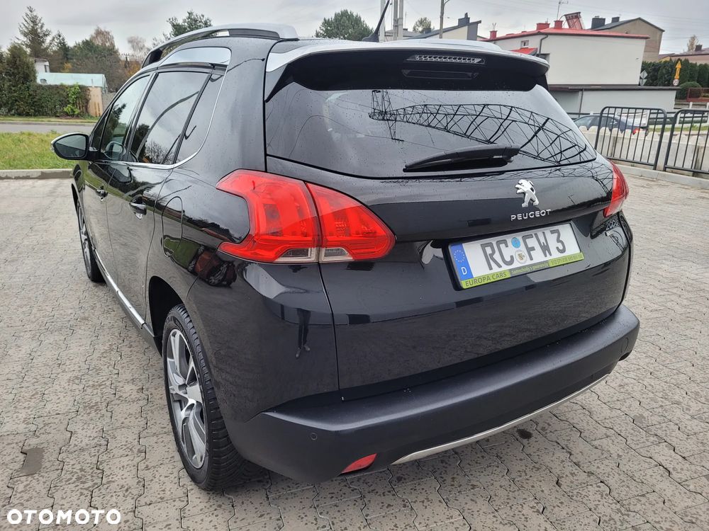 Peugeot 2008 PureTech 110 Stop&Start GT-Line Edition - 4