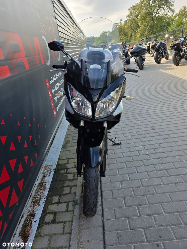 Suzuki DL - 16