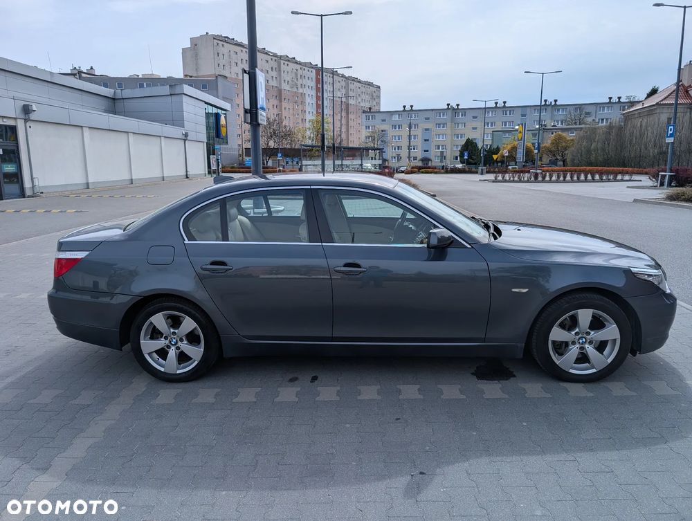 BMW Seria 5 530xd - 14