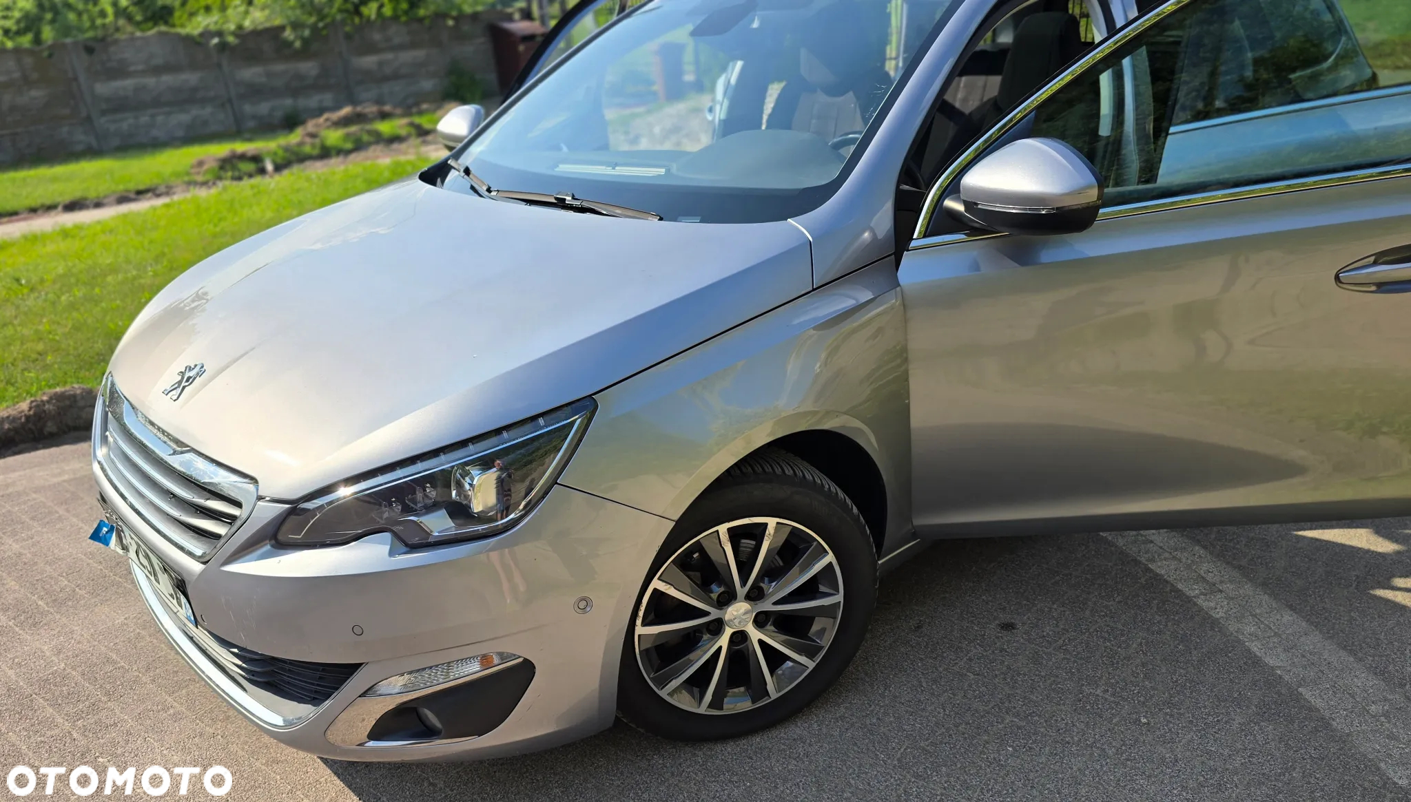 Peugeot 308 1.2 PureTech Allure S&S - 8
