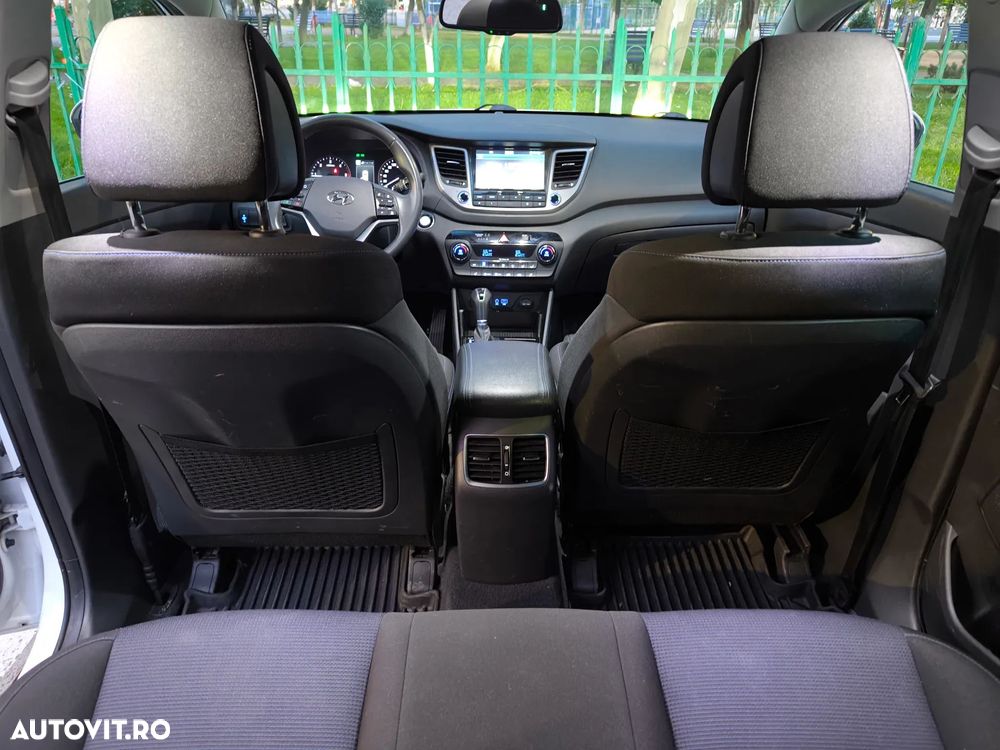 Hyundai Tucson 2.0 CRDI 4WD Automatik Style - 17