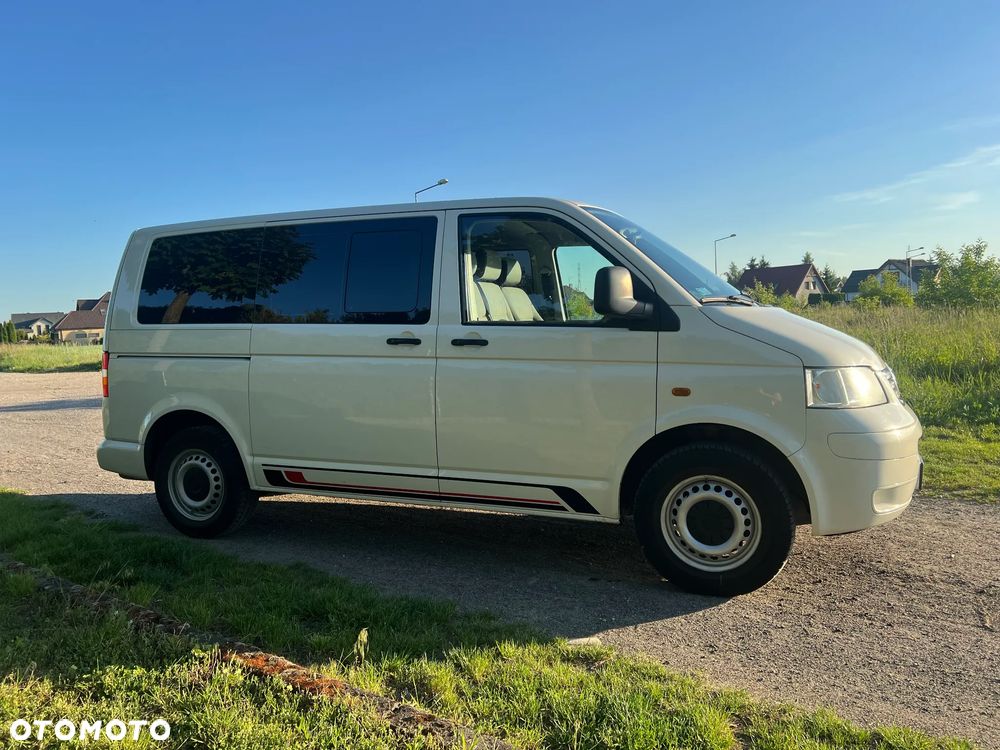 Volkswagen Transporter - 11