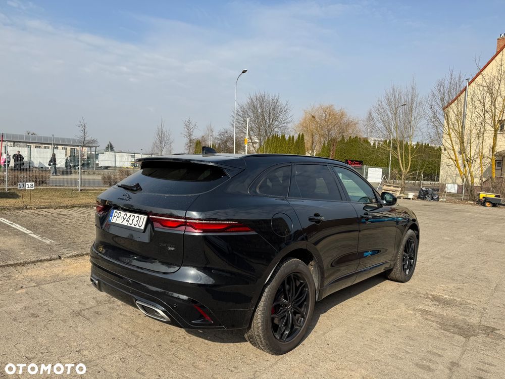 Jaguar F-Pace D300 AWD R-Dynamic SE 90th Anniversary Edition - 6