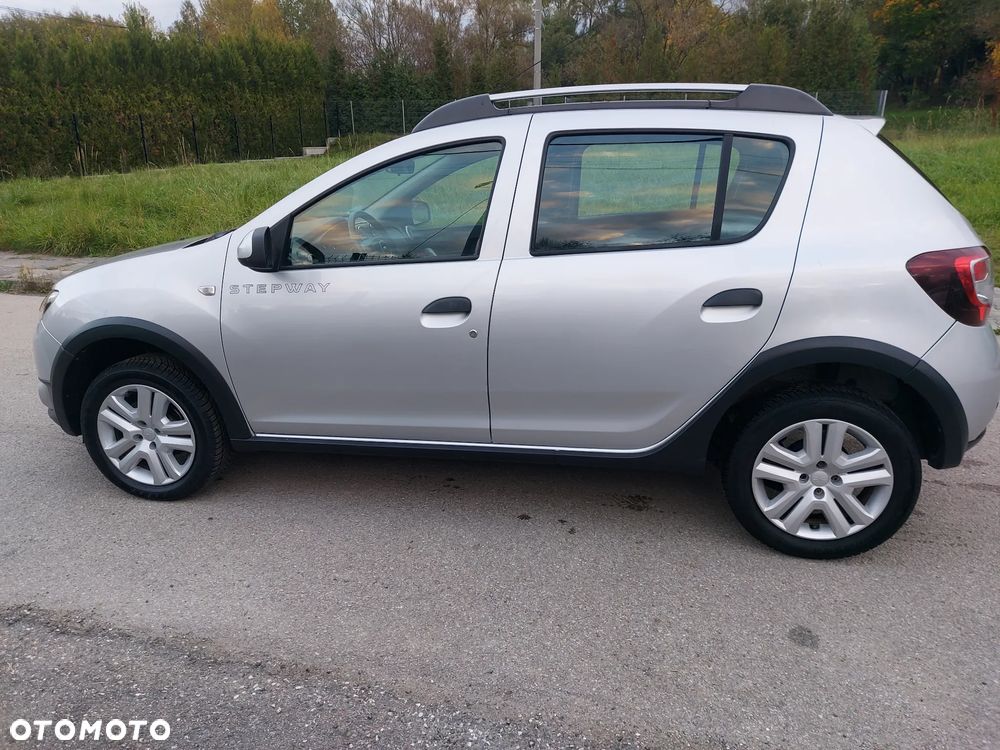 Dacia Sandero Stepway TCe 90 Prestige - 4