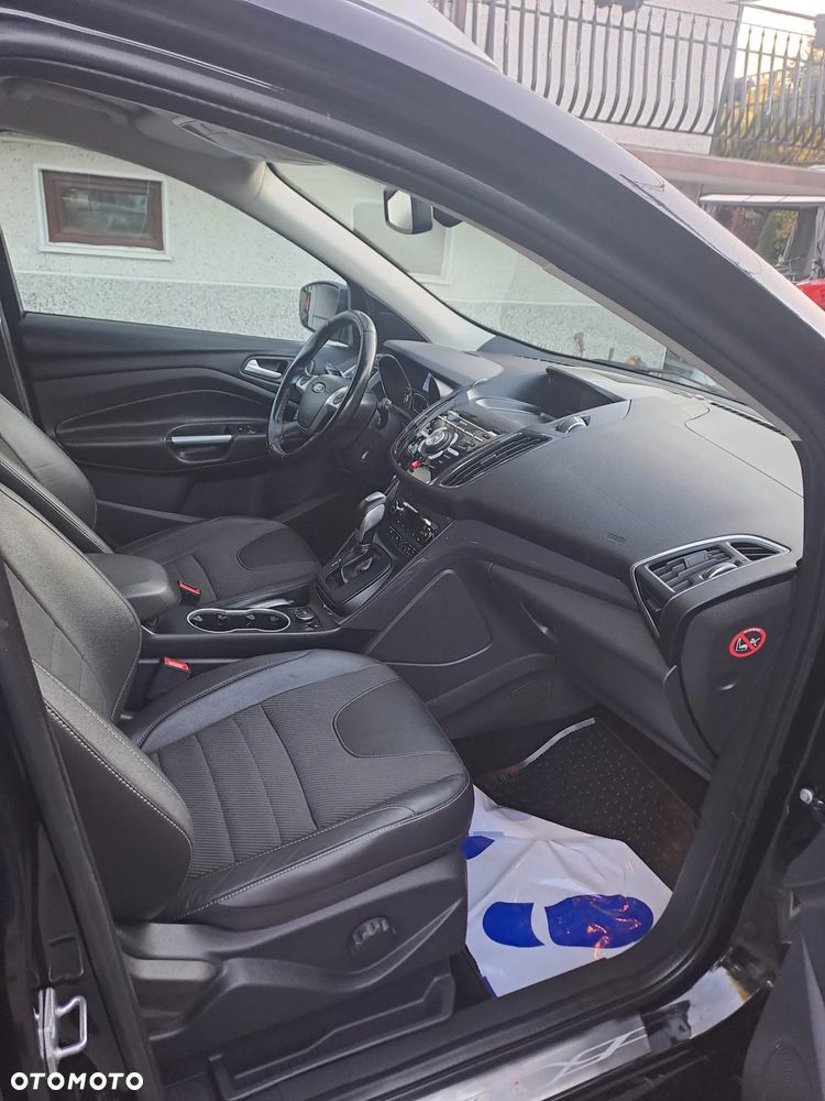 Ford Kuga 2.0 TDCi 4x4 Titanium - 12