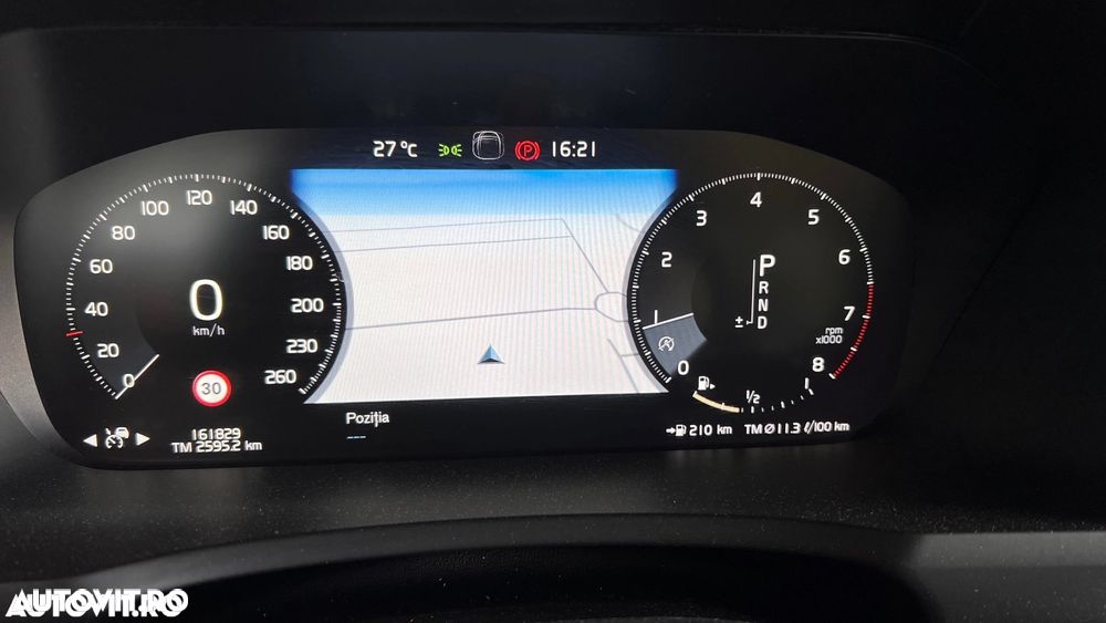 Volvo XC 90 T5 AWD Geartronic Momentum - 26