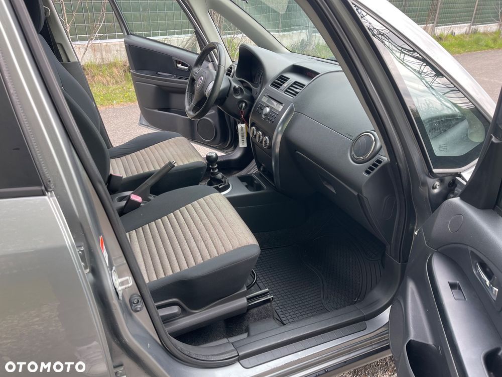 Fiat Sedici 1.9 Multijet DPF 4x4 Dynamic - 13