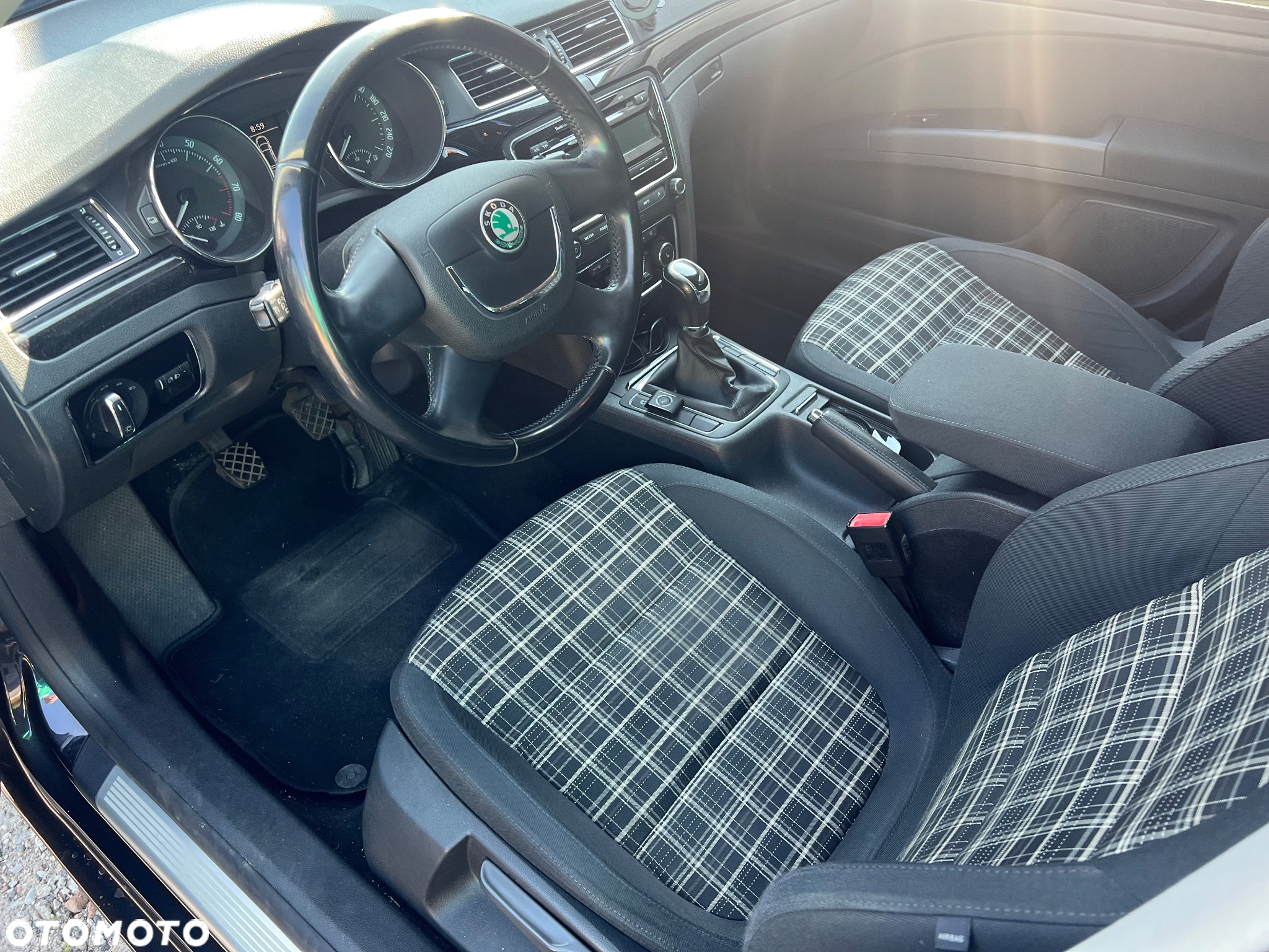Skoda Superb 1.4 TSI Ambition - 4