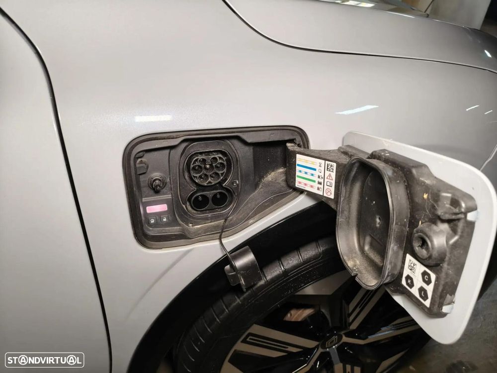 Renault Mégane E-Tech EV60 Iconic Autonomia Conforto - 40