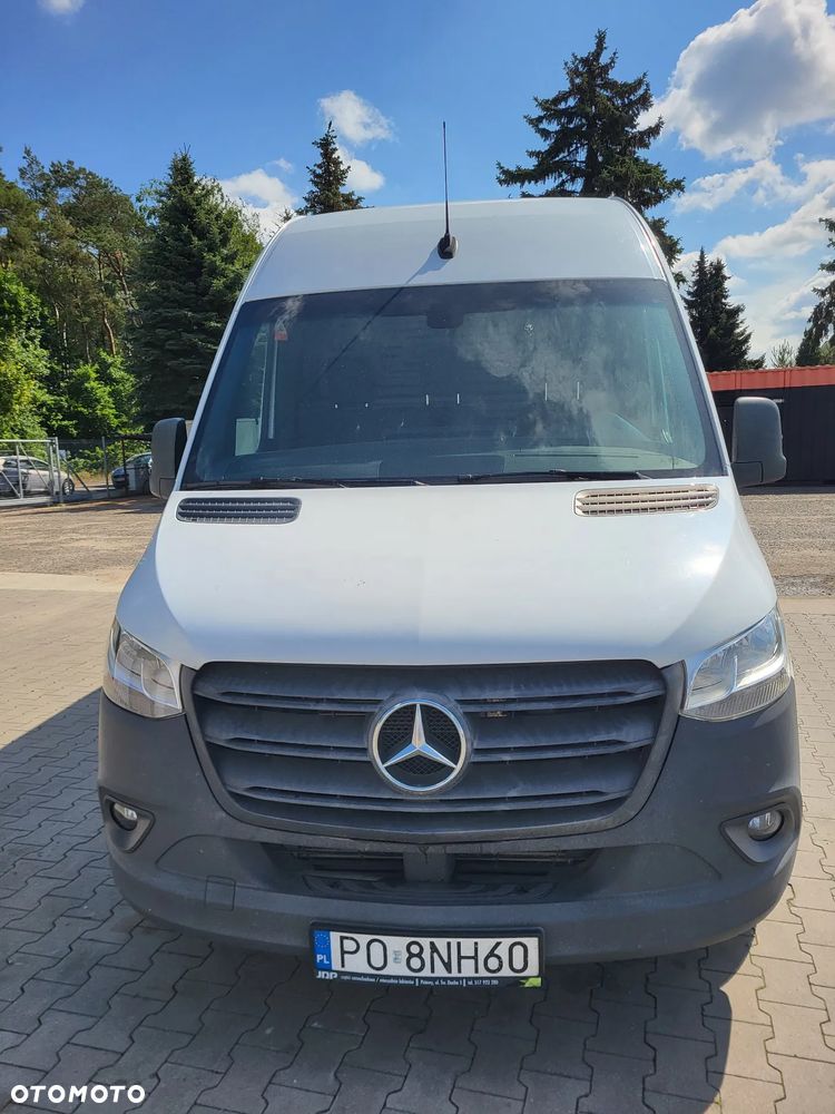 Mercedes-Benz Sprinter - 6
