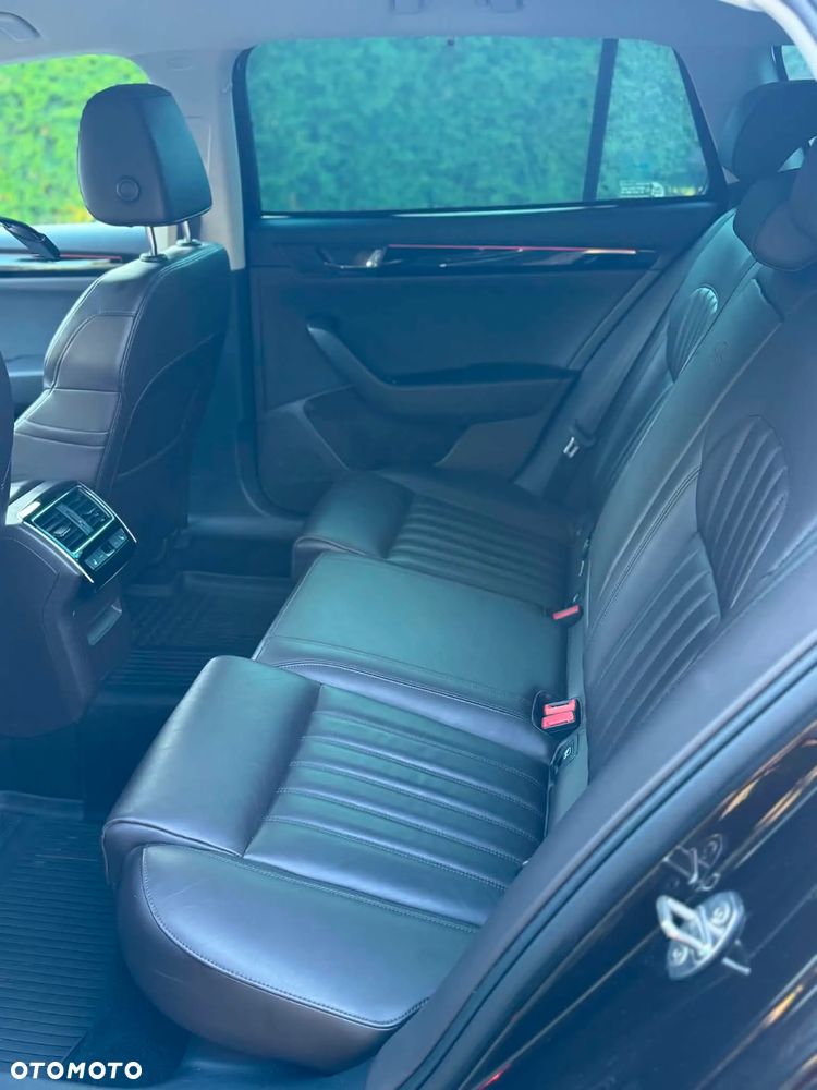 Skoda Superb 1.8 TSI L&K DSG - 10