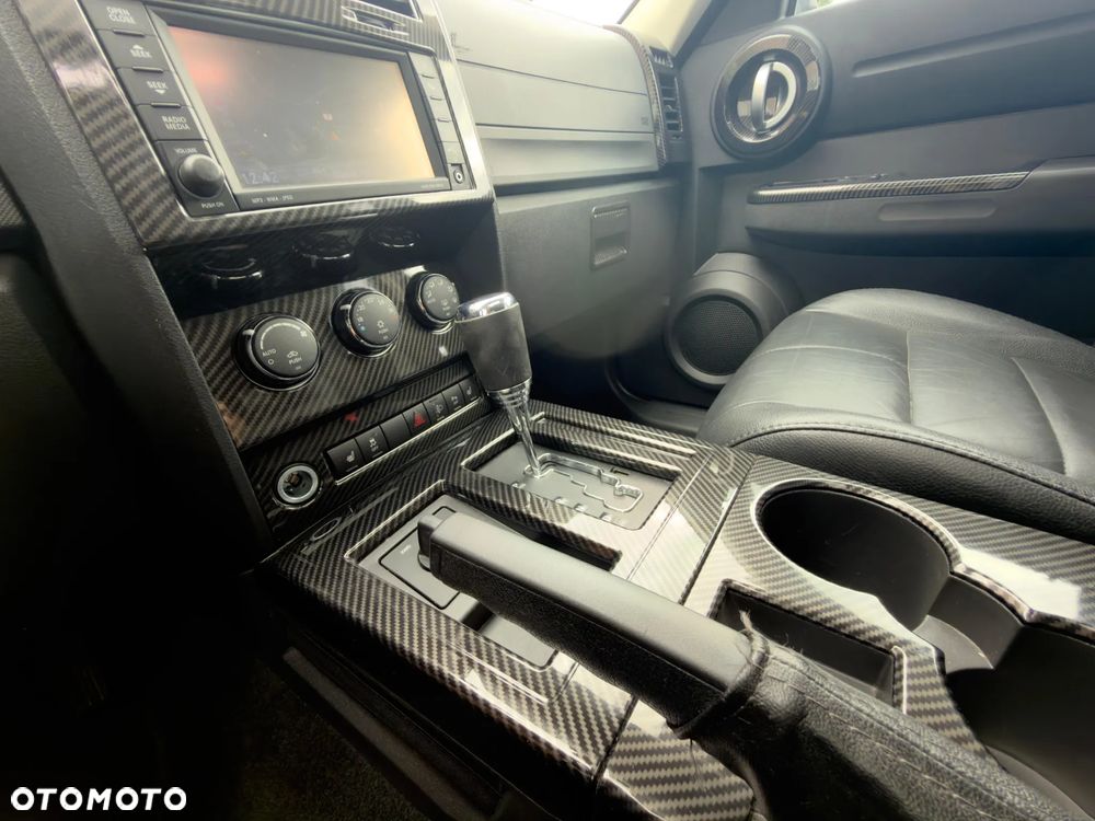 Dodge Nitro 4.0 V6 RT - 27