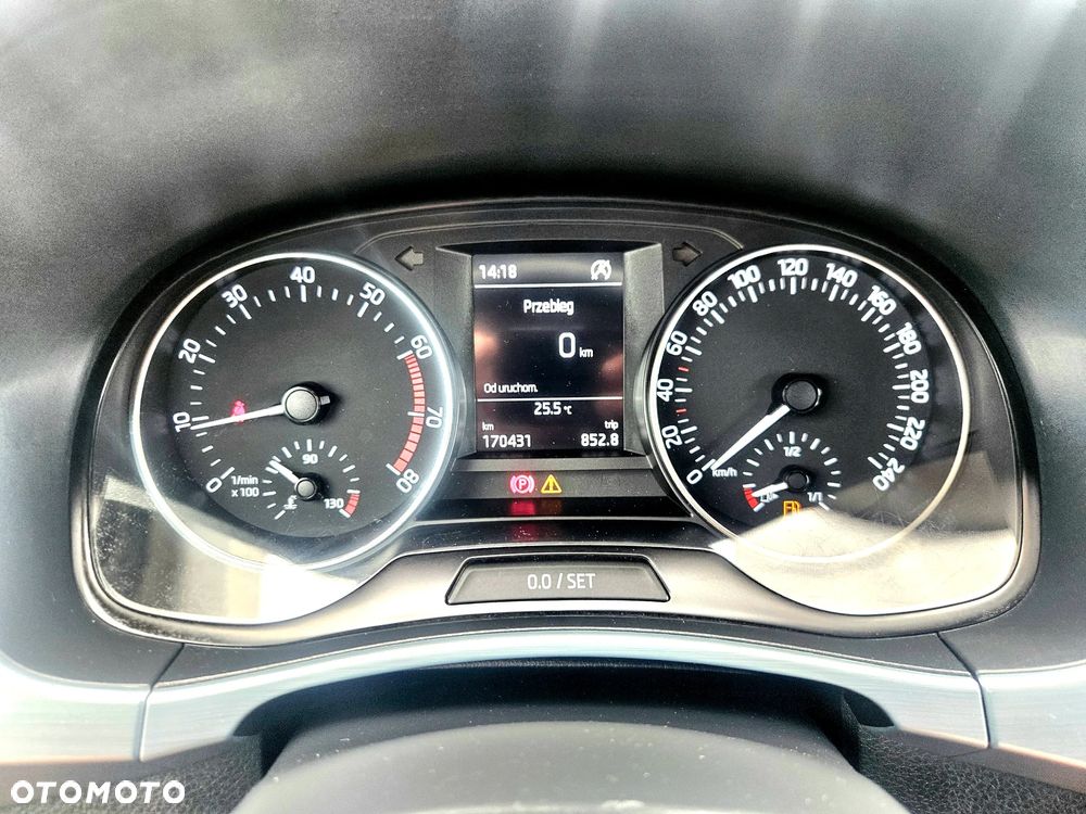 Skoda Fabia 1.0 MPI Ambition - 33