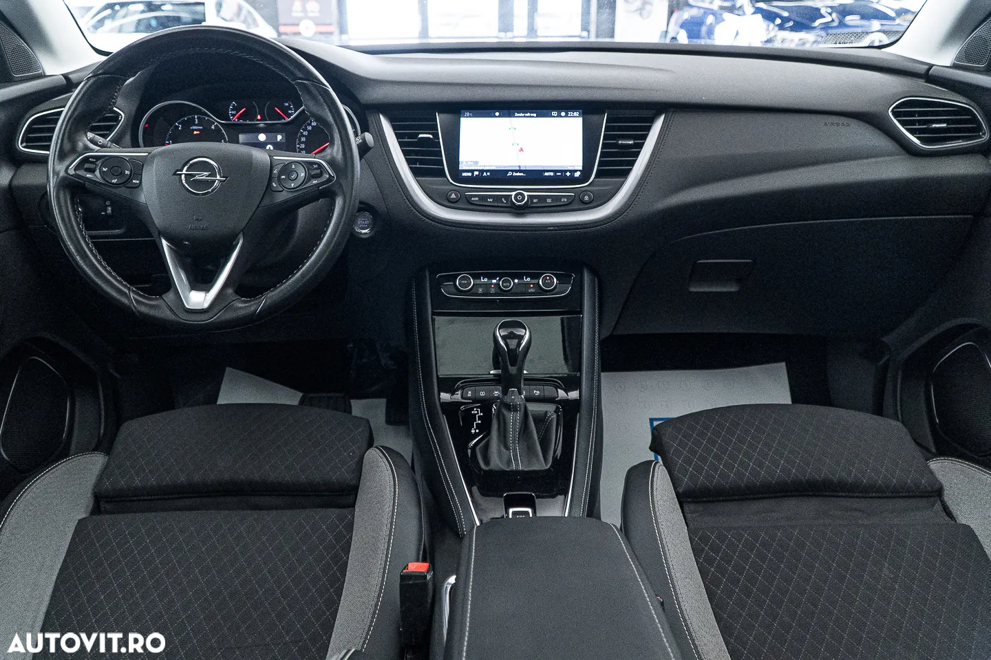 Opel Grandland X 1.5 D Start/Stop Automatik INNOVATION - 24