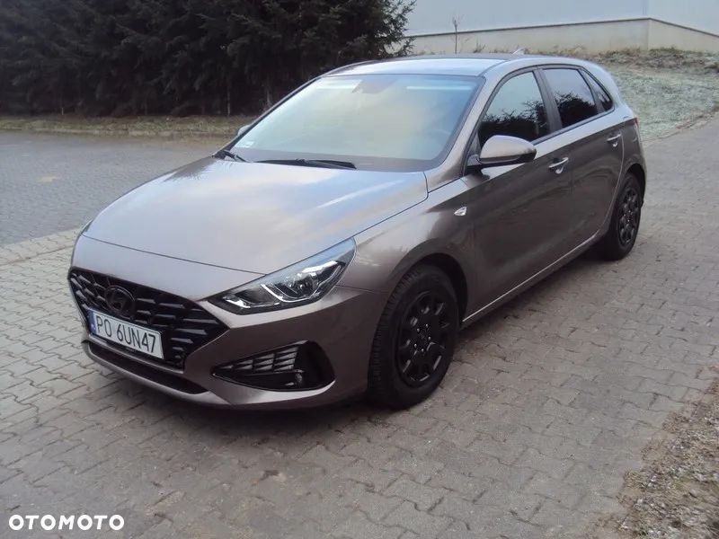 Hyundai i30 1.5 DPI Comfort - 1