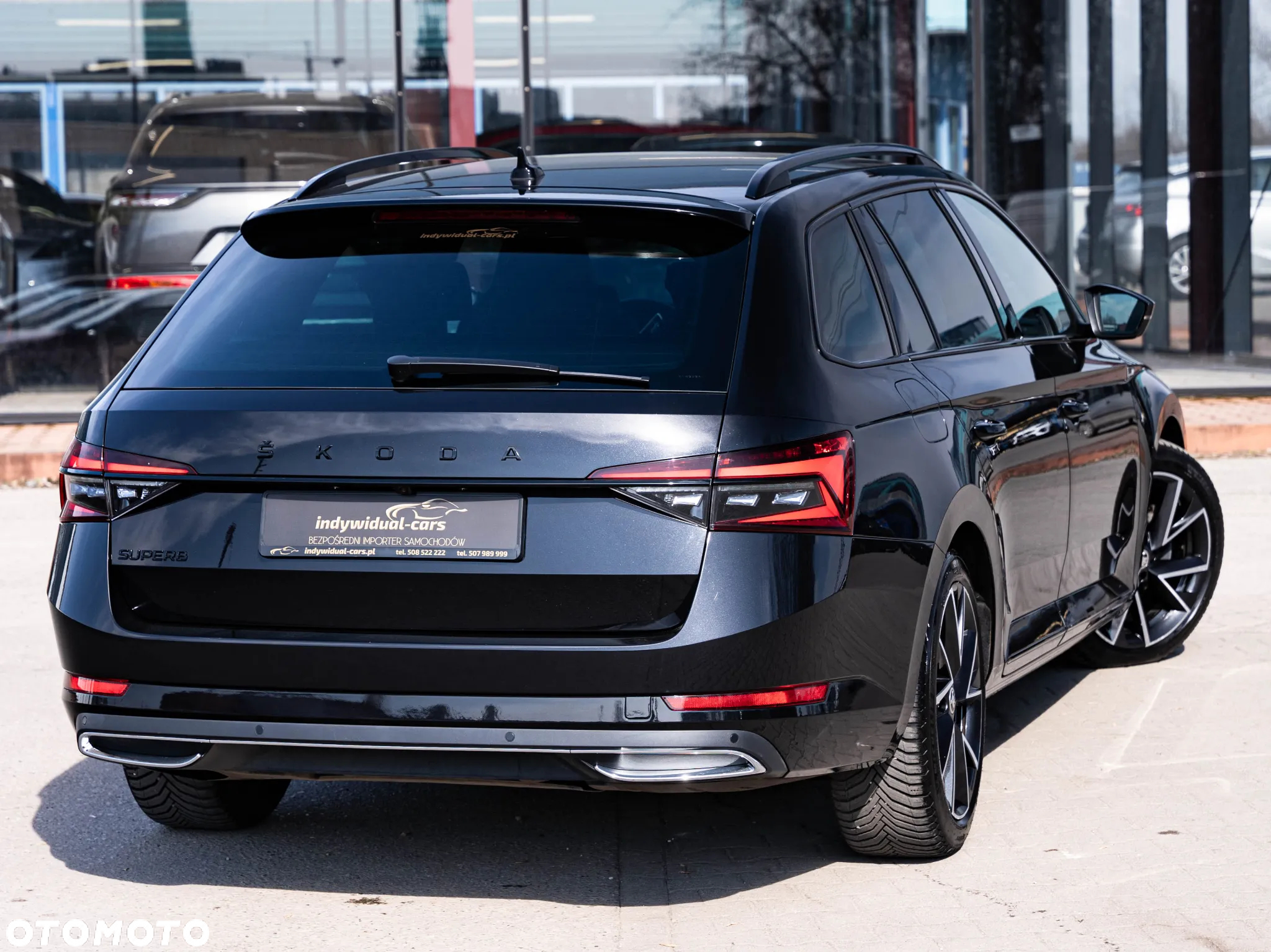 Skoda Superb 2.0 TDI DSG Sportline - 3