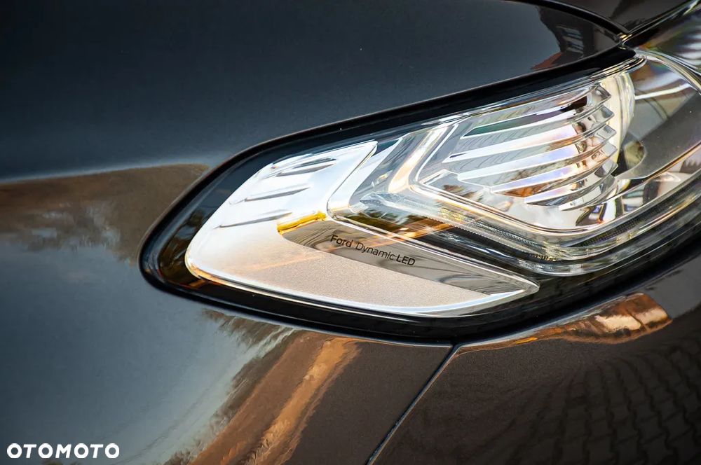 Ford Mondeo SW 2.0 TDCi Titanium - 31