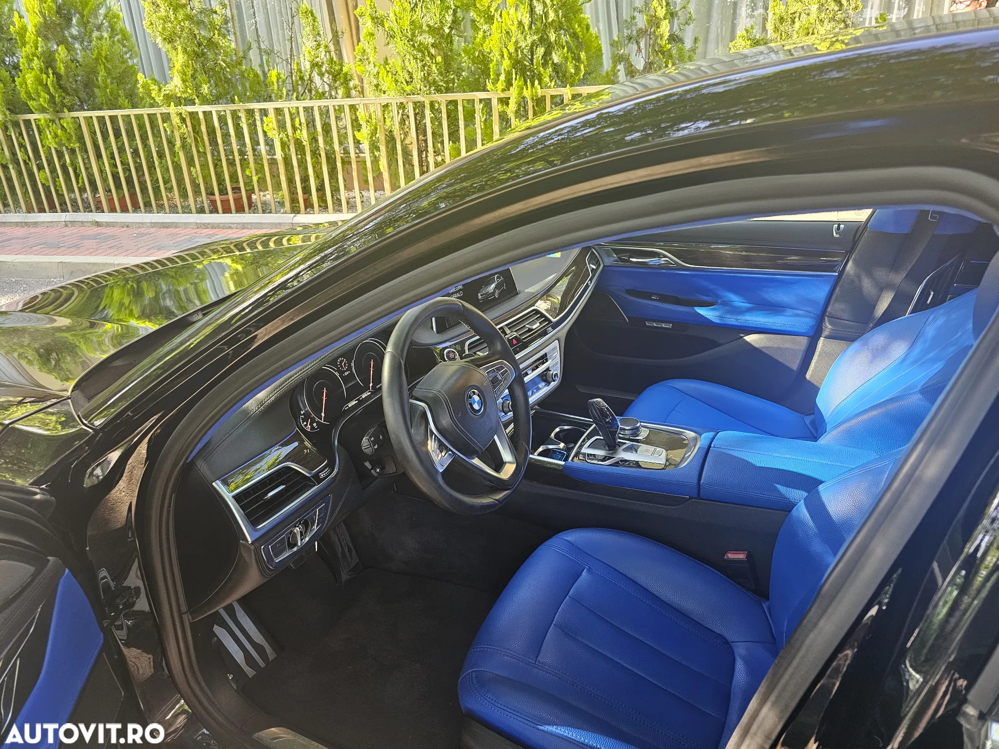 BMW Seria 7 740Li - 11